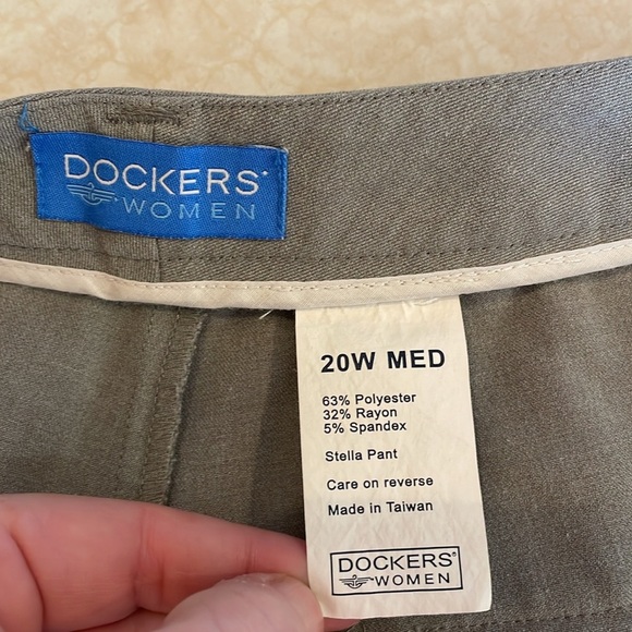 Dockers, Woman’s Dress Pant, Sz 20W, Light Grey, Stella Pant - Picture 6 of 6